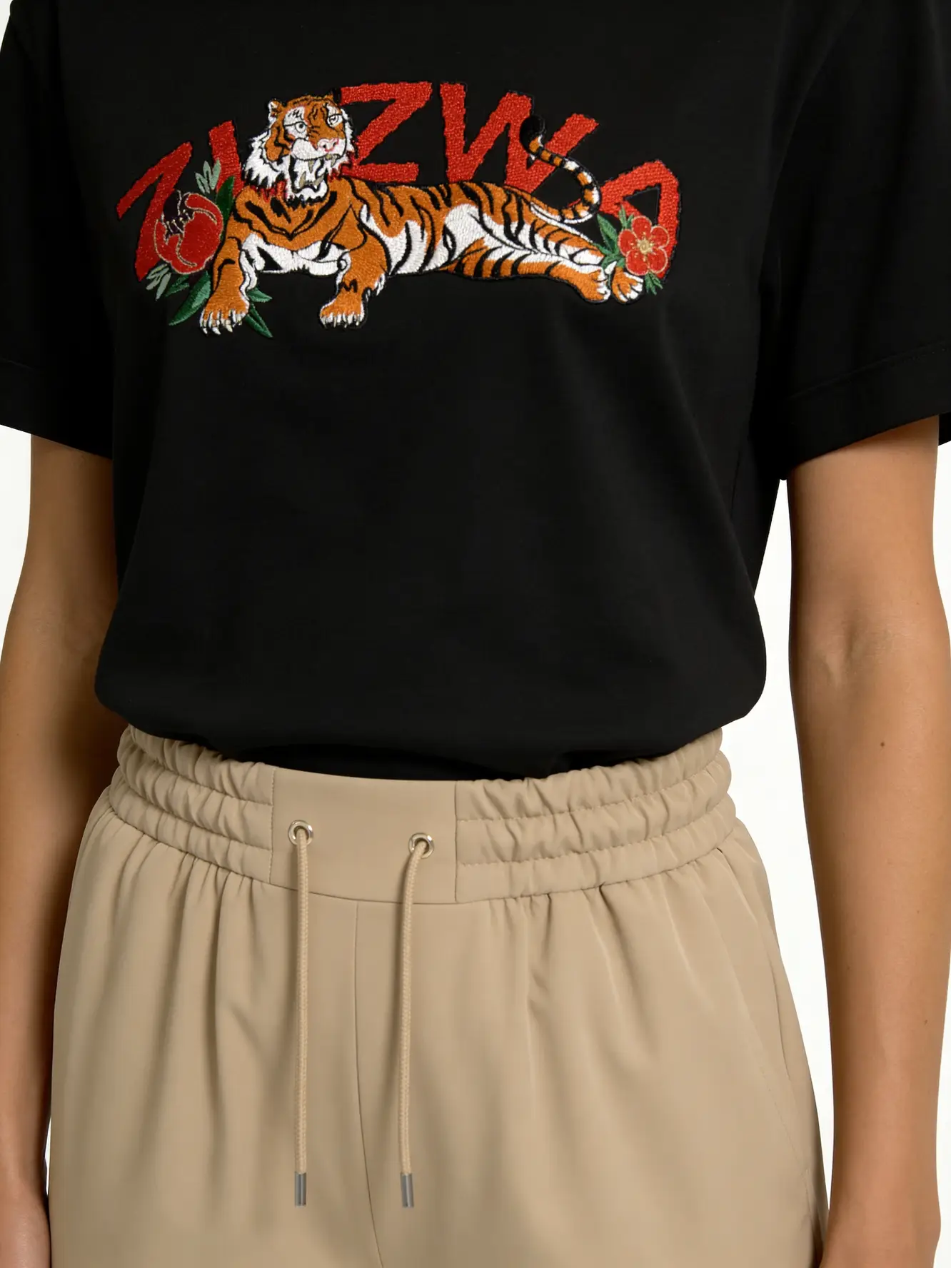 ZUZWA Tiger embroidered t-shirt