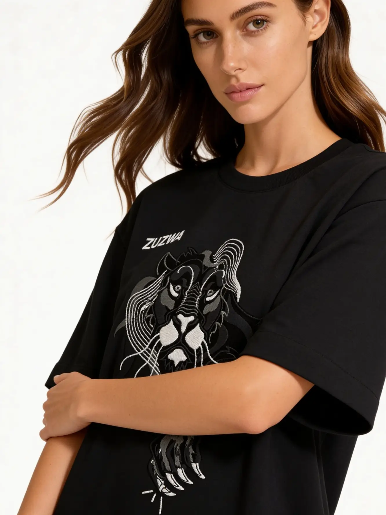 ZUZWA lion embroidered oversized organic cotton t-shirt
